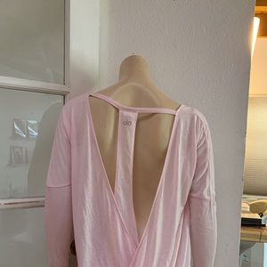 Alo Yoga Pullover